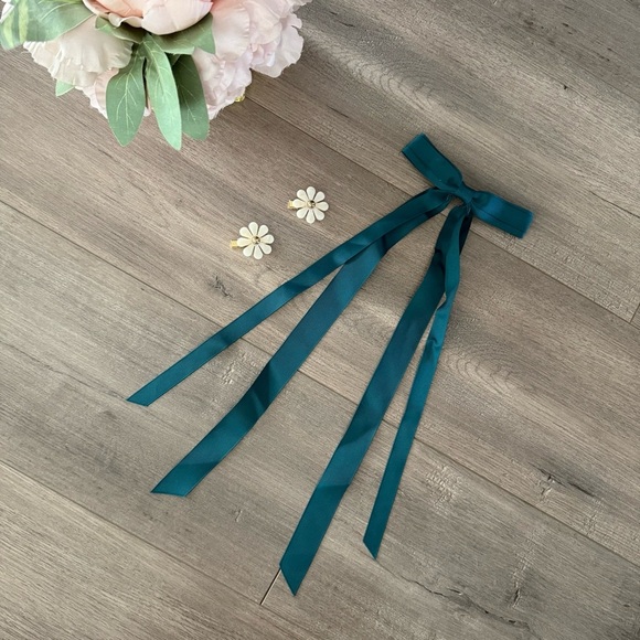 New Anthropologie & Urban Hair Accessories Bundle - Picture 1 of 6